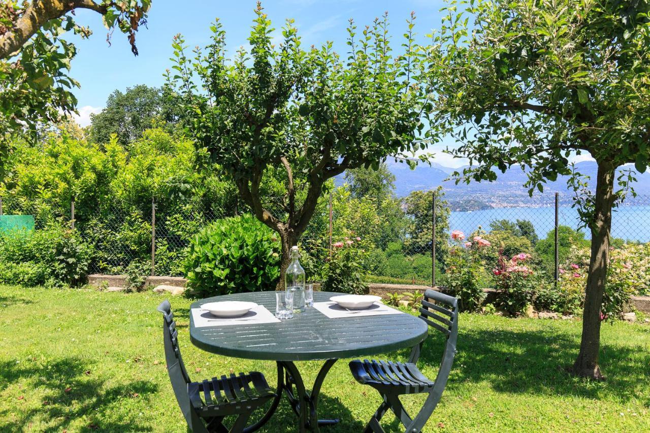 Casa Lilla - Lakeview Large Apartments With Garden Above Stresa Buitenkant foto