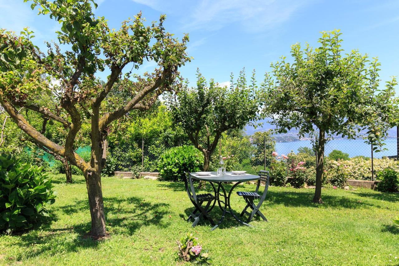 Casa Lilla - Lakeview Large Apartments With Garden Above Stresa Buitenkant foto