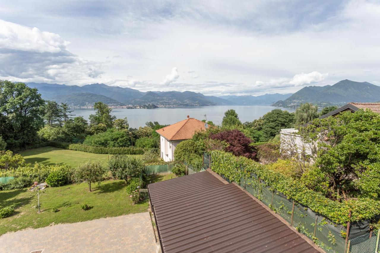 Casa Lilla - Lakeview Large Apartments With Garden Above Stresa Buitenkant foto